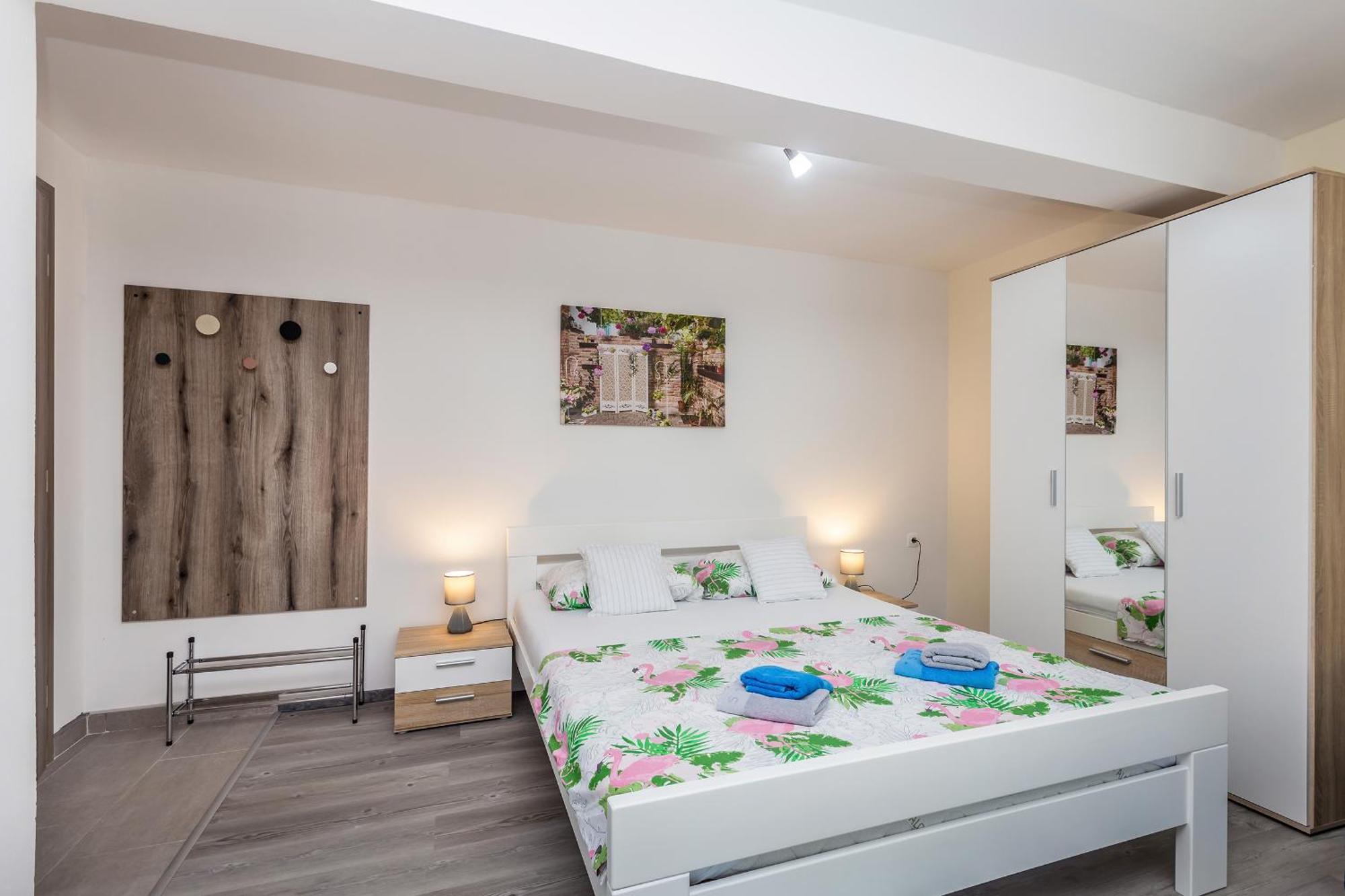 Apartmani Tena Njivice Kültér fotó