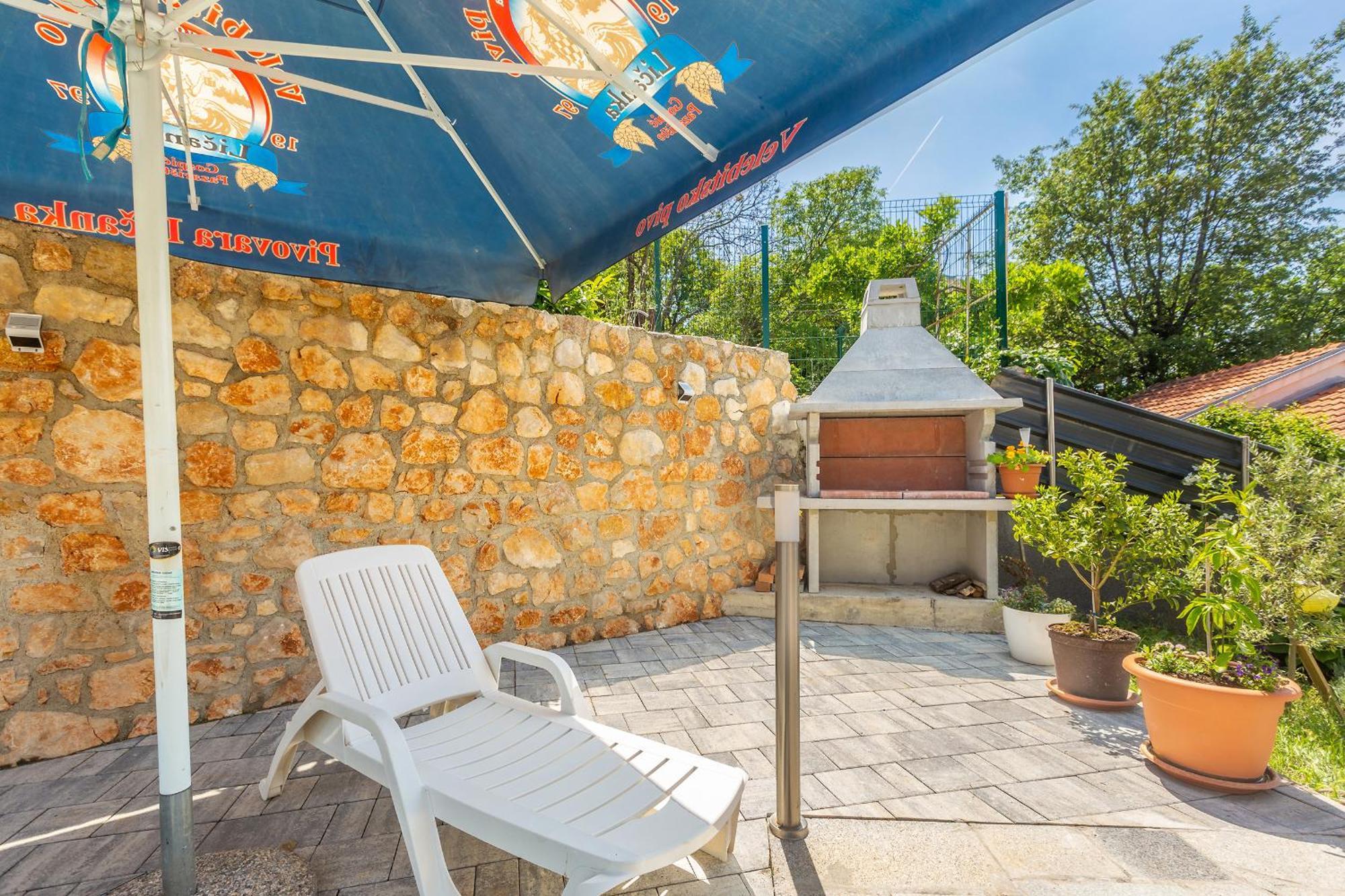 Apartmani Tena Njivice Kültér fotó